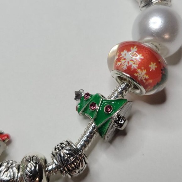 NWT Pandora Style Christmas Charm Bracelet Christmas Tree, Snowman, Red, Green - Picture 7 of 8